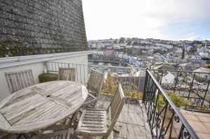 Photo 14- click for photo gallery